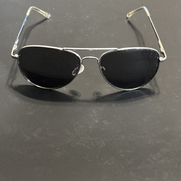 Frame Denim Other - Classic Silver Aviator Sunglasses Metal Pilot Frame Dark Gray Lens UV400 Unisex